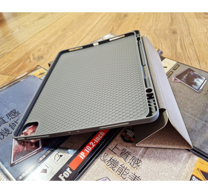 Чохол REMAX Chan Series Leather Case PT-10 for iPad Pro 12.9“ (2019-2022) бежевий + відсік для стилуса